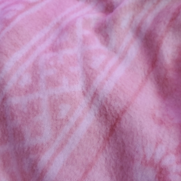 Bundle throw blankets - Picture 4 of 5